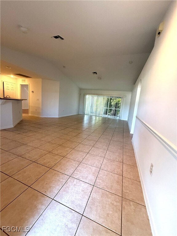 Building Photo - 1116 Calvert Ave