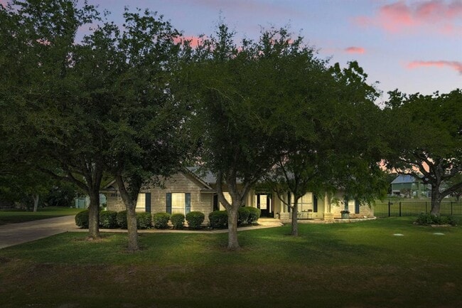 Building Photo - 20904 Apache Plum Ln