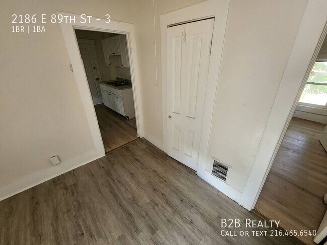 Building Photo - 2186 E 89th St