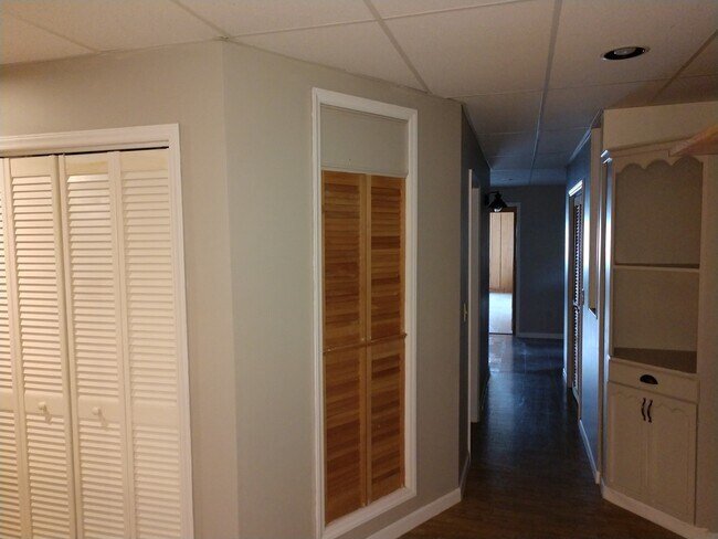 Building Photo - 1101 Odes Wilson Rd