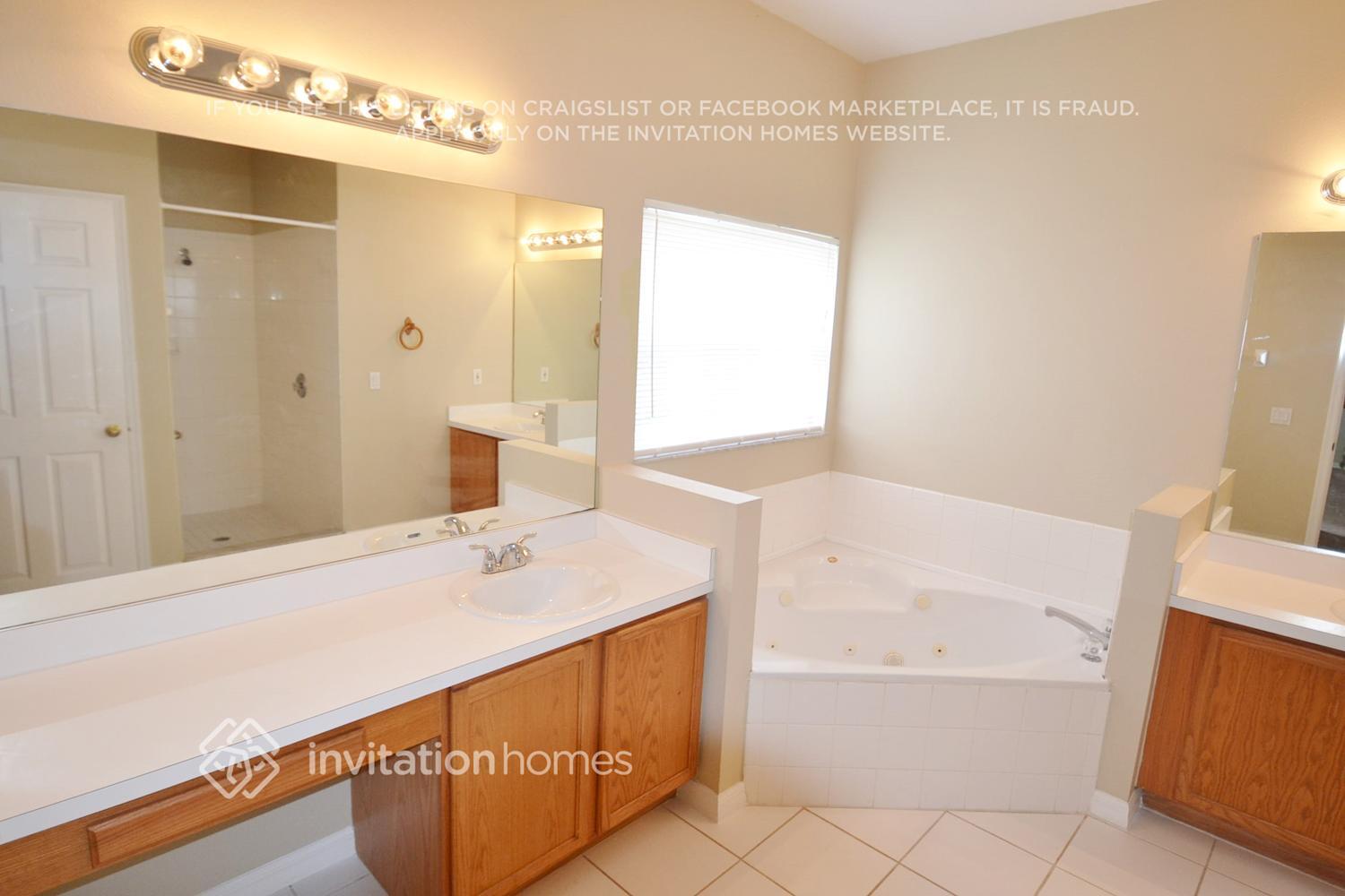 Building Photo - 4218 Lugano Ct
