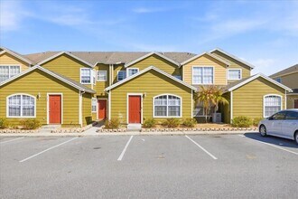 Building Photo - 713 Washington Palm Loop
