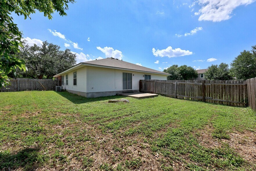 Backyard - 502 Rockmoor Dr