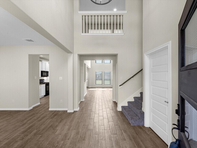 Building Photo - 40575 Goldeneye Pl