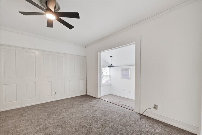 Building Photo - 5618 Belmark St