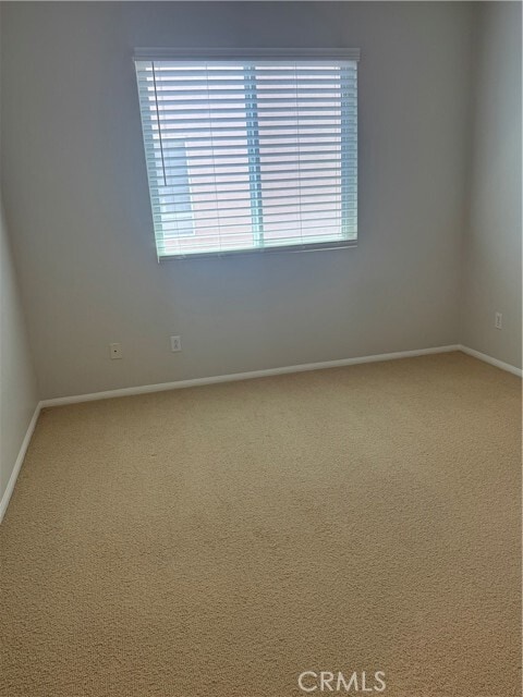Building Photo - 16252 Fieldcrest Ct