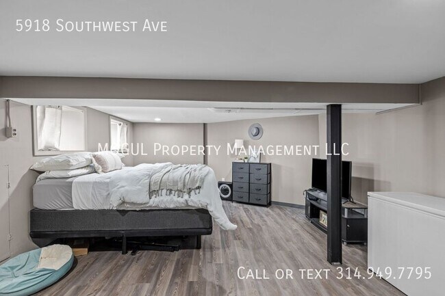 Building Photo - 5918 Southwest Ave