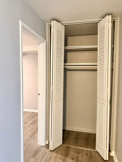 Closet-3 - 197 N Beverwyck Rd