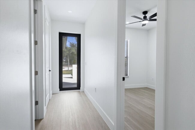 Building Photo - Luxury Duplex for Rent in Burnt Store Meadows, Punta Gorda**Reduced Rental Period Incentive**