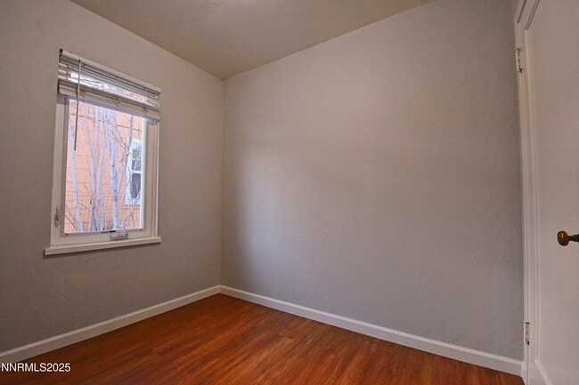 Building Photo - 1607 H St