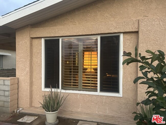 Building Photo - 74584 Nevada Cir E