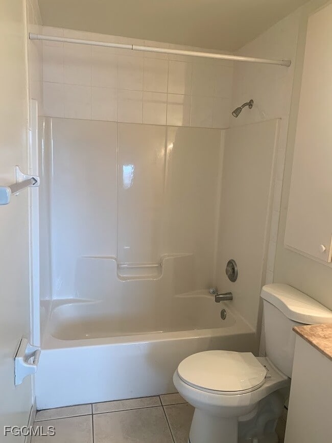 Building Photo - 4023 Skyline Blvd