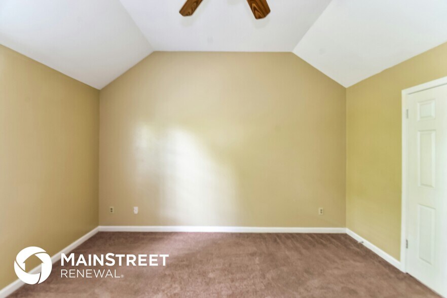 Building Photo - 1677 Ranmar Dr