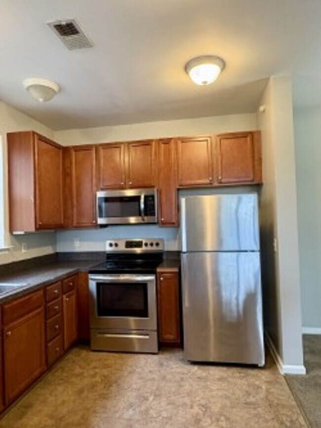 Building Photo - Ridgley Manor