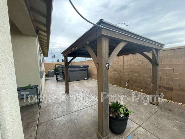 Building Photo - 5603 Drifton Way