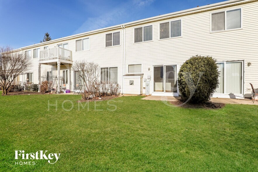 Building Photo - 508 Springwood Dr