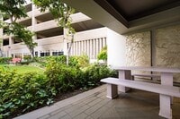Building Photo - Great location