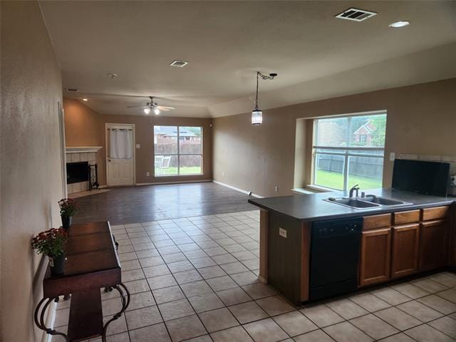 Building Photo - 13520 Valley Mills Dr