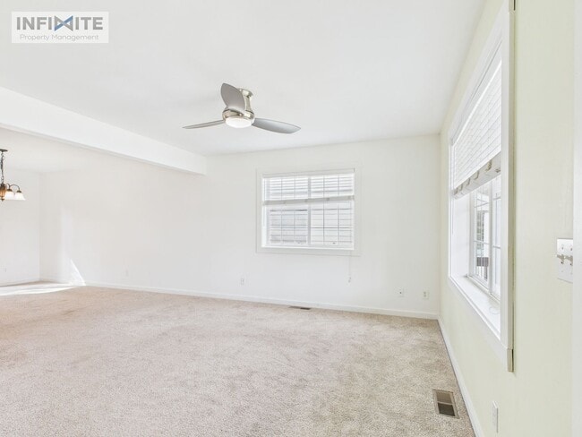 Building Photo - 3 Bedroom with a One Car Garage