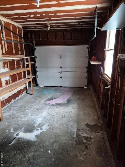 Building Photo - 907 1st St