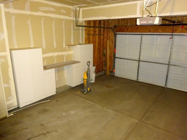 Building Photo - Beautiful 4 Bedroom Home In Parker - Piner...