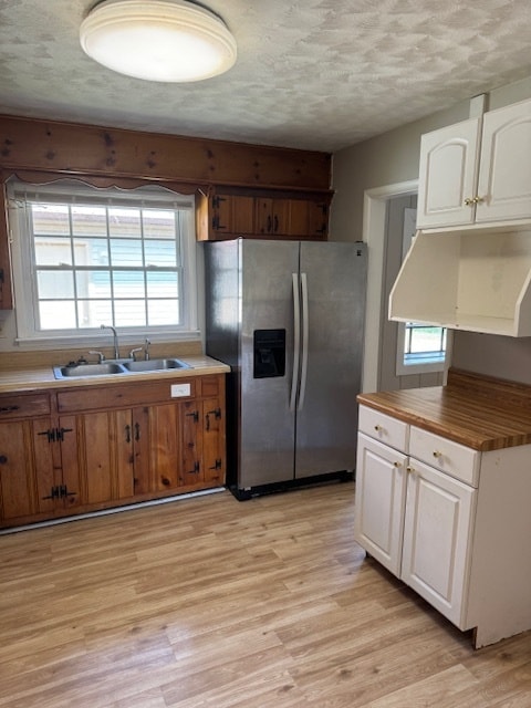 Building Photo - 2BR/1BA WITH STUDY! Detached garage with w...