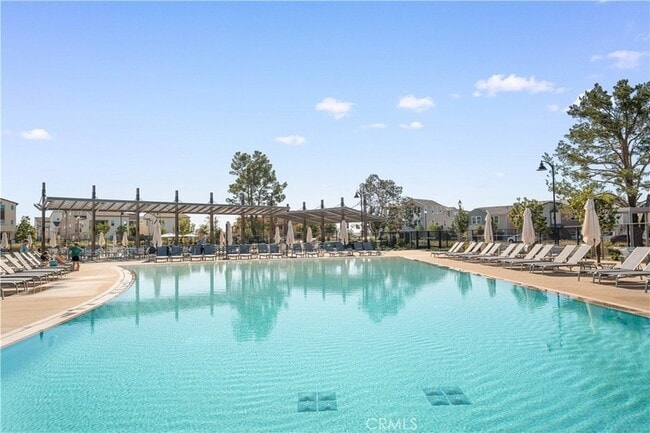 Building Photo - 121 Billings