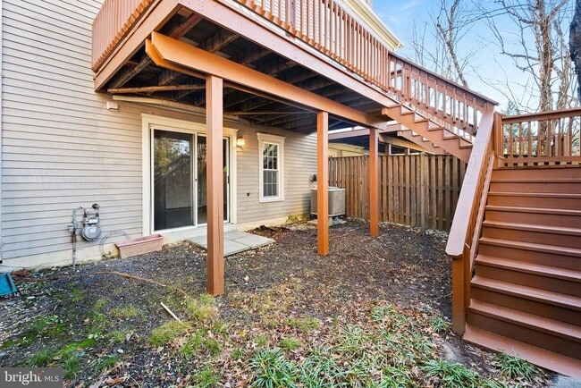 Building Photo - 1707 Leighton Wood Ln