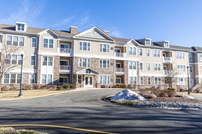 Building Photo - 7113 Polk Dr