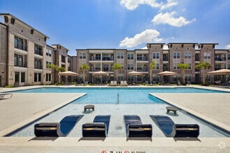 Building Photo - Dakota at Deer Park