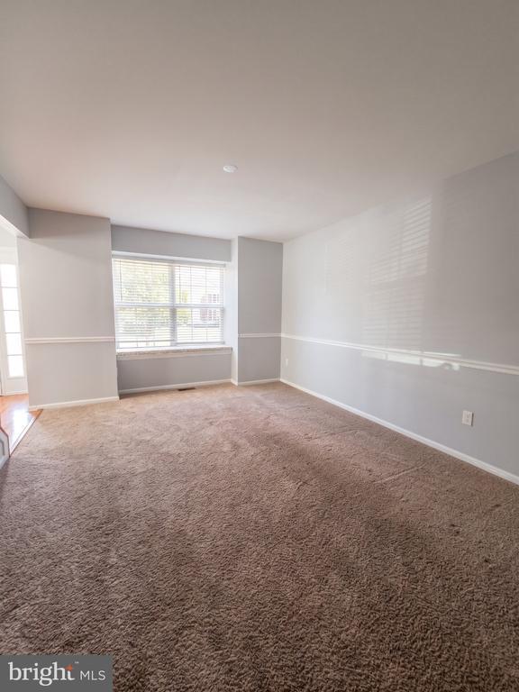 Building Photo - 2601 Gramercy Way