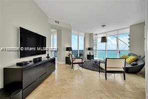 Building Photo - 18201 Collins Ave