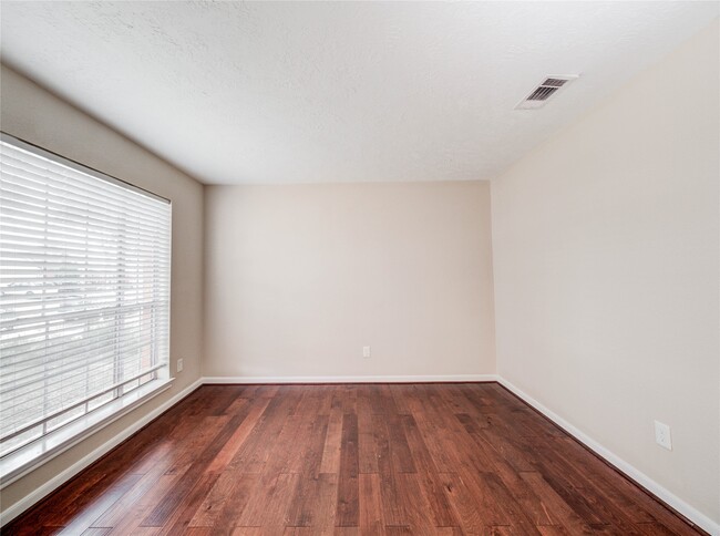 Building Photo - 13618 Woodspire Dr