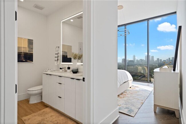 Building Photo - 788 West Marietta St NW