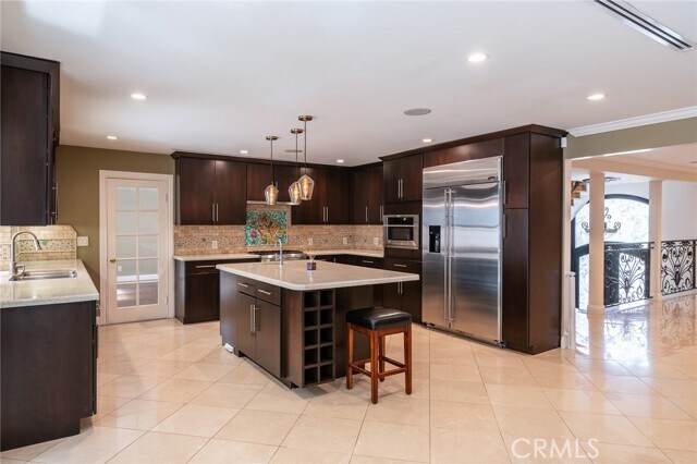 Building Photo - 3435 Oakmont View Dr