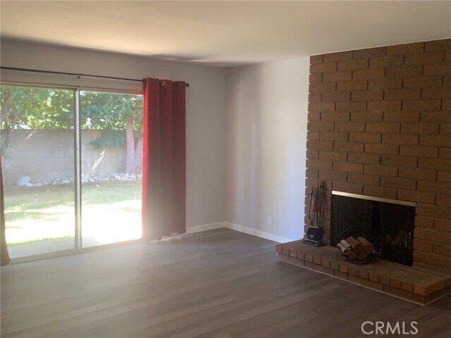 Building Photo - 2114 Forbes Ave