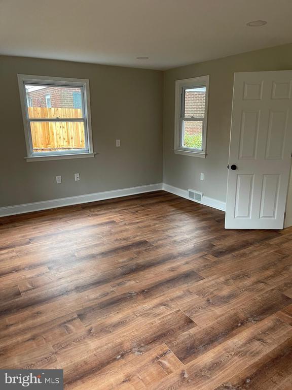 Building Photo - 418 Goodley Rd