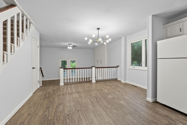 Building Photo - 1077 Armstrong Mill Rd