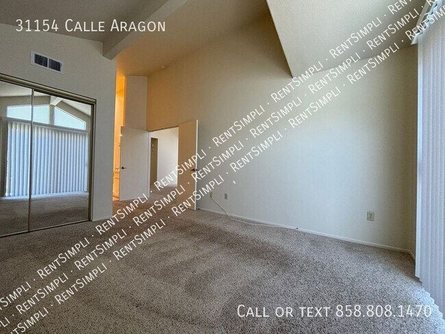 Building Photo - 31154 Calle Aragon