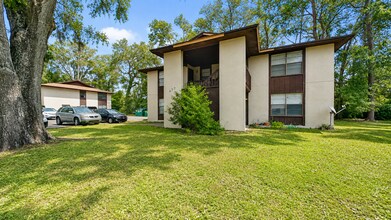 Building Photo - 477 Crabapple Ct