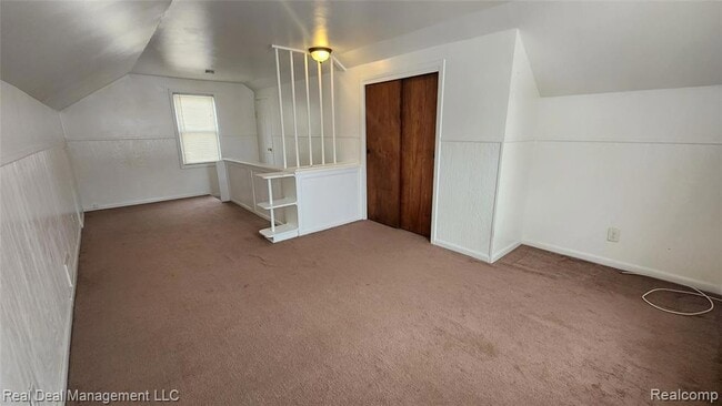 Building Photo - 49 E Fairmount Ave