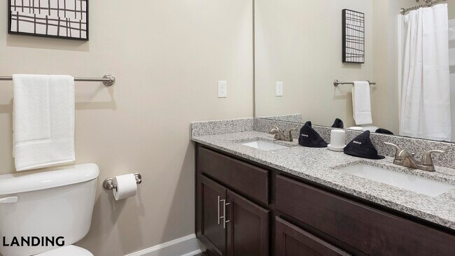 Building Photo - 3000 Daventry Cir