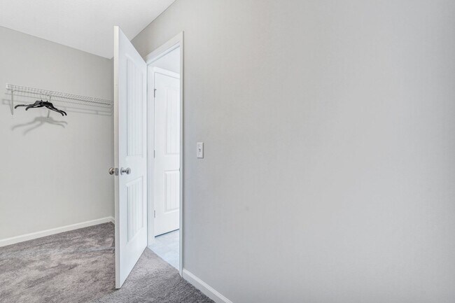 Building Photo - COMING EARLY JUNE 2026! (Pet Friendly)