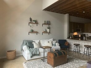 Building Photo - 3612 Artist's Way