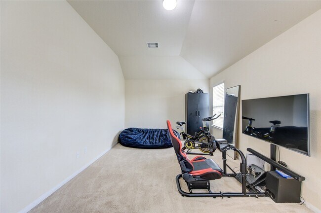 Building Photo - 3330 Madison Elm St