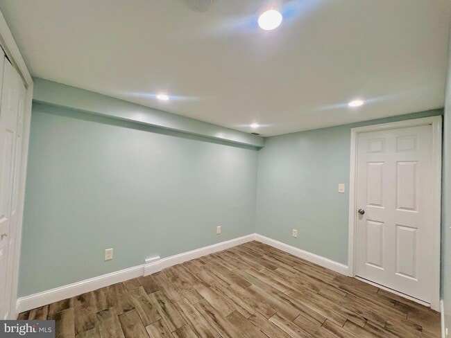 Building Photo - 4045 St Monica Dr