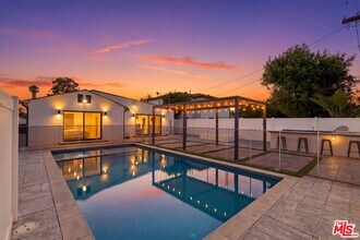 Building Photo - 5735 Saloma Ave