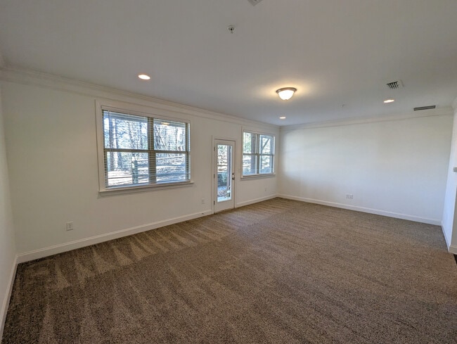 Building Photo - 146 Brindle Ln