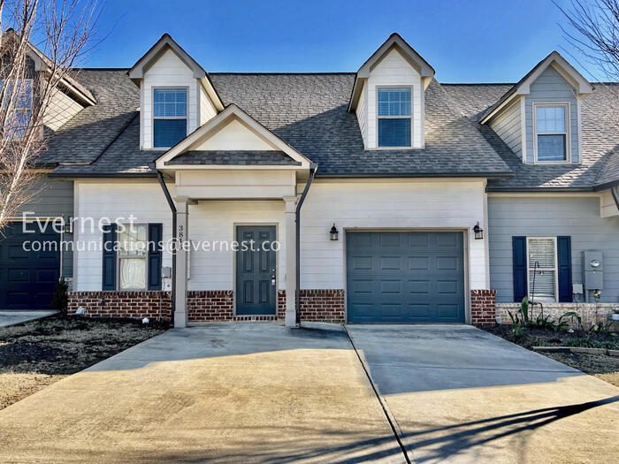 Building Photo - 3845 Valley View Ct