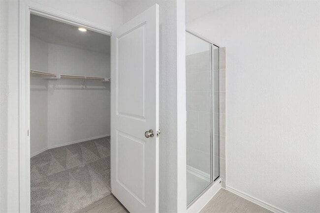 Building Photo - 105 Arbordale St